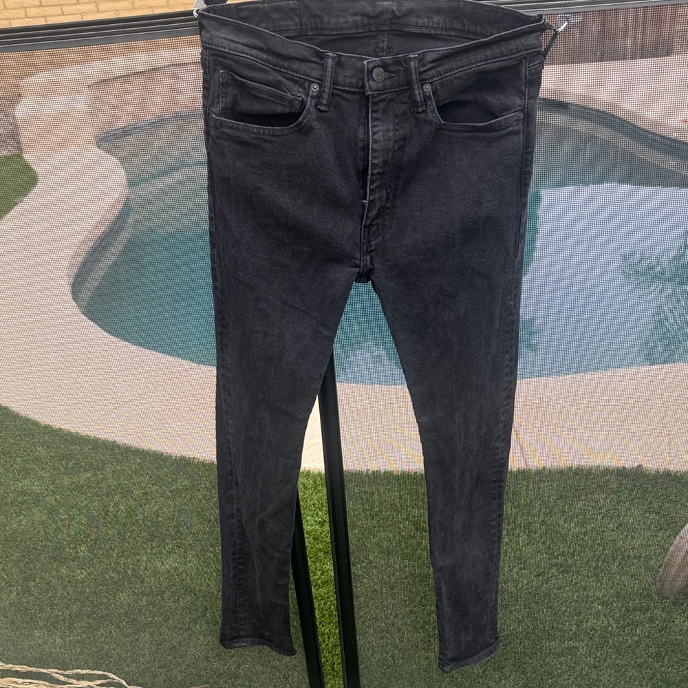 Levi’s Black Jeans/ men’s